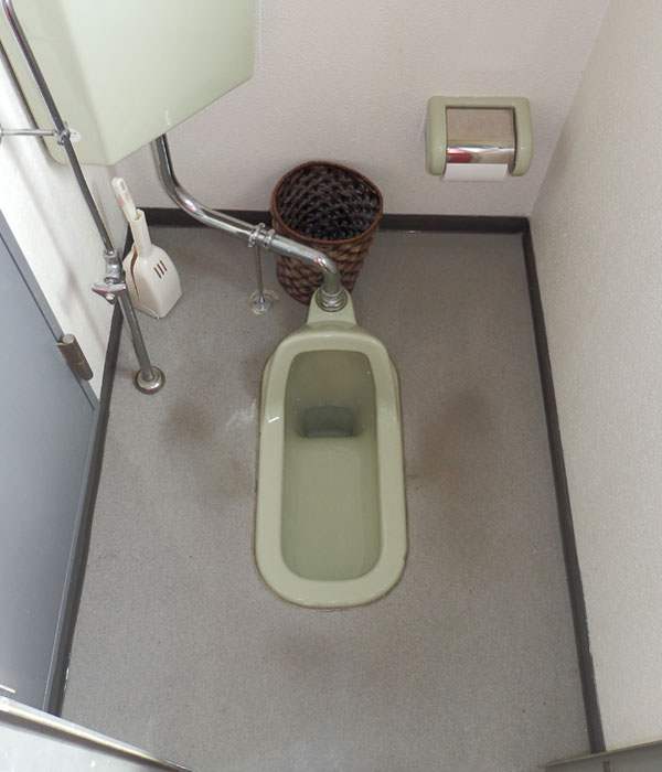 トイレリフォーム前